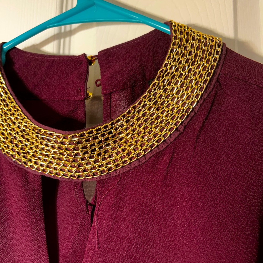 Burgundy and gold chain necklace top